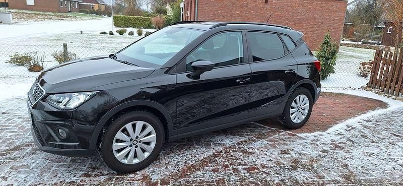 Schwarz Gebraucht 2021 Seat Arona Style SUV | 13.300 € (Guter Preis) - Bild 1/4