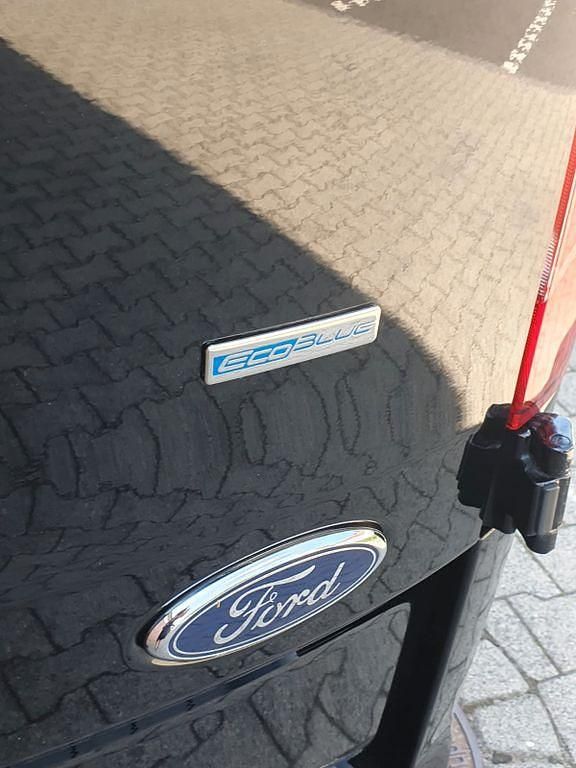 Gebraucht Ford Transit Custom 131 PS (96 kW) 2018 Grau Van / Kleinbus