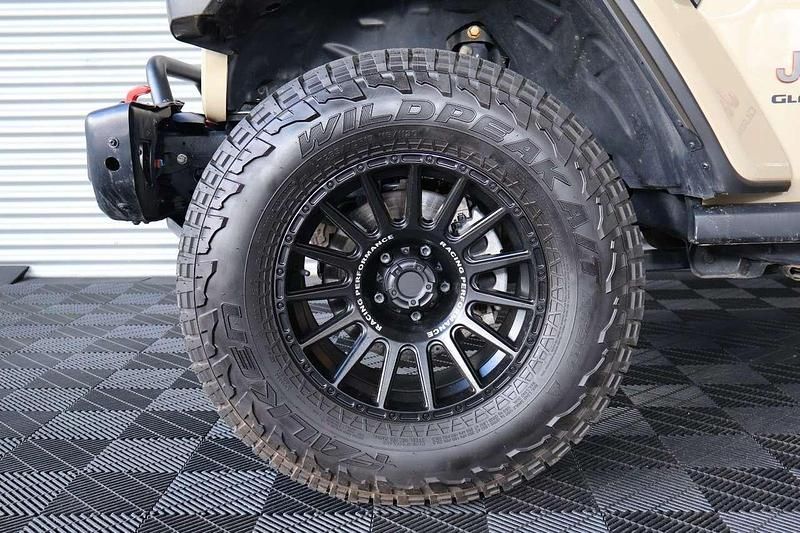 Gebraucht Jeep Gladiator 286 PS (210 kW) 2022 Gobi Pickup