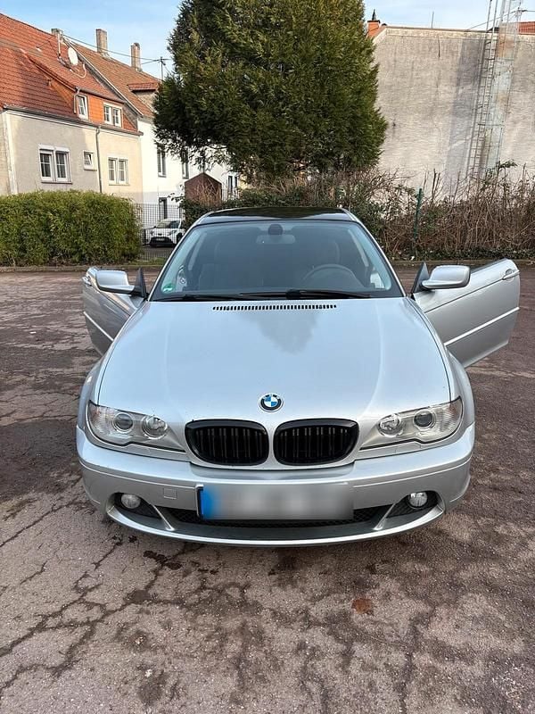 Gebraucht BMW 318 143 PS (105 kW) 2005 Silber Coupé
