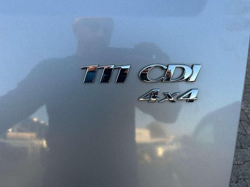 Gebraucht Mercedes Vito 109 PS (80 kW) 2009 Braun Van