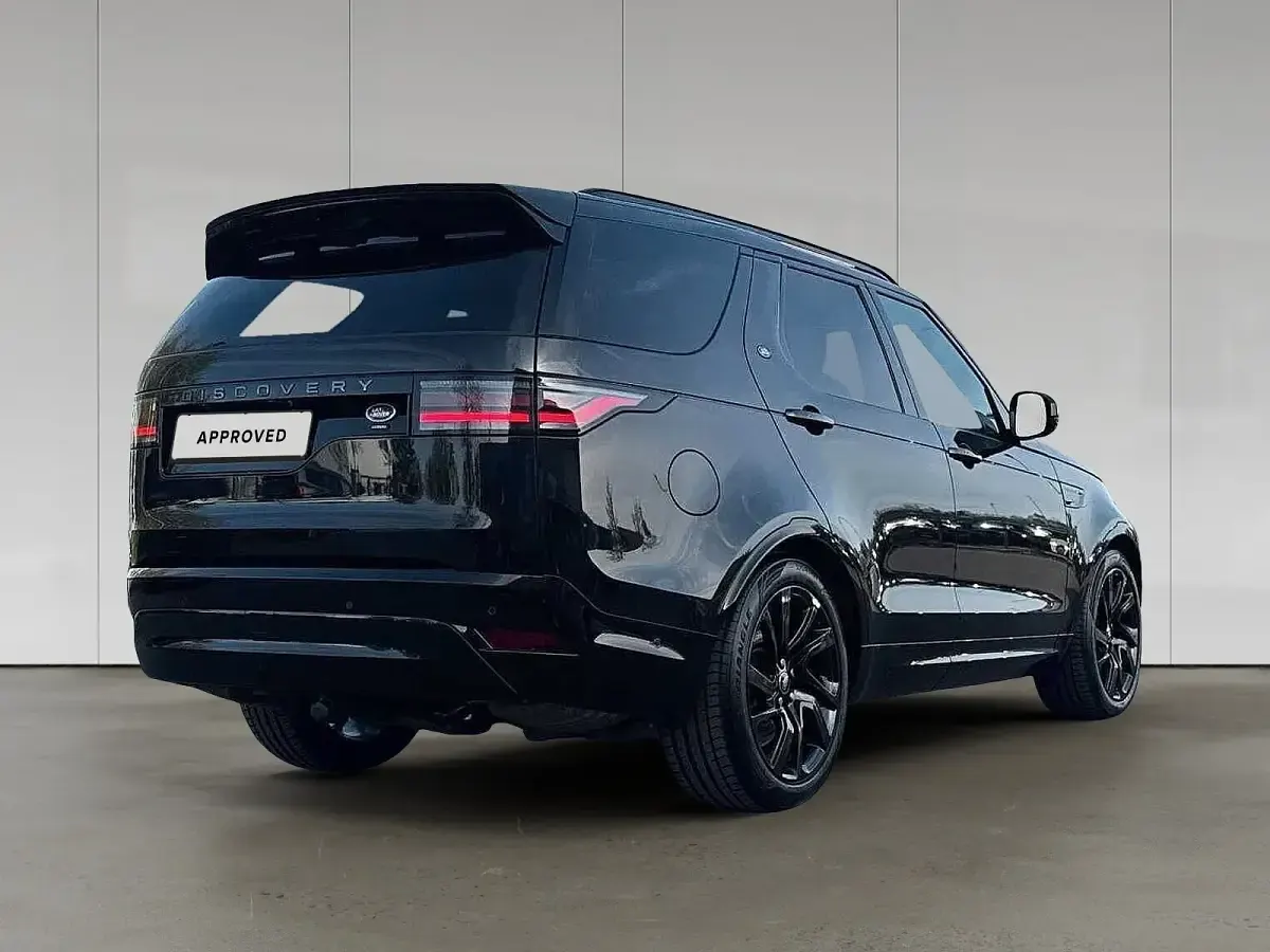 Gebraucht Land Rover Discovery 5 SE Dynamic 304 PS (223 kW) 2023 Santorini black SUV