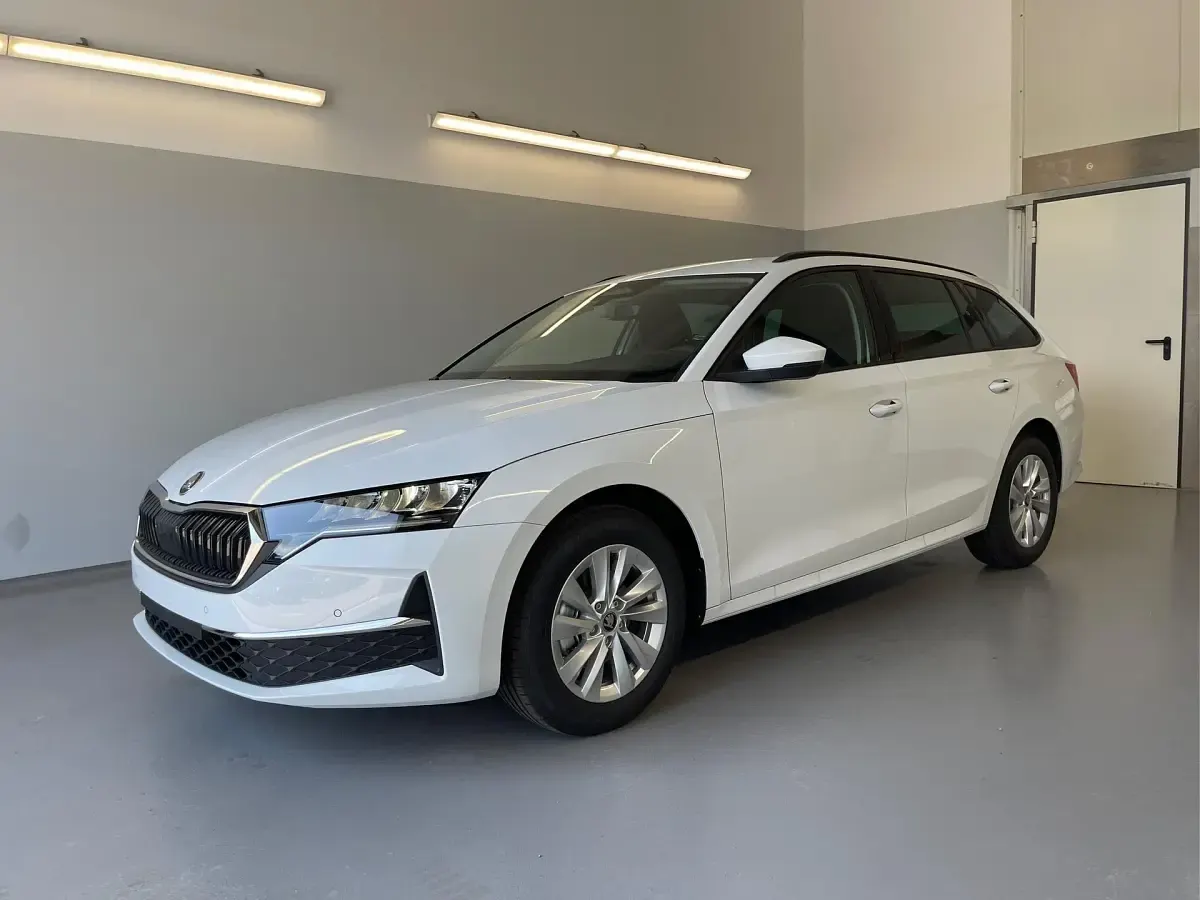 Gebraucht Skoda Octavia Selection 150 PS (110 kW) 2026 Kombi
