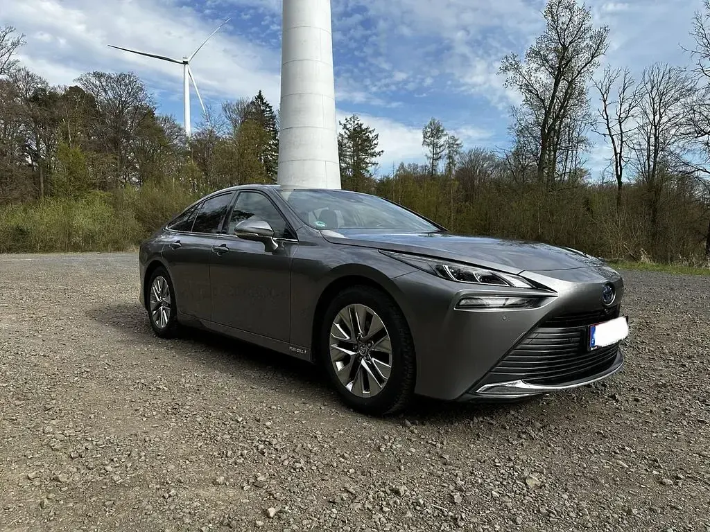 Gebraucht Toyota Mirai Executive 182 PS (133 kW) 2022 Grau Limousine