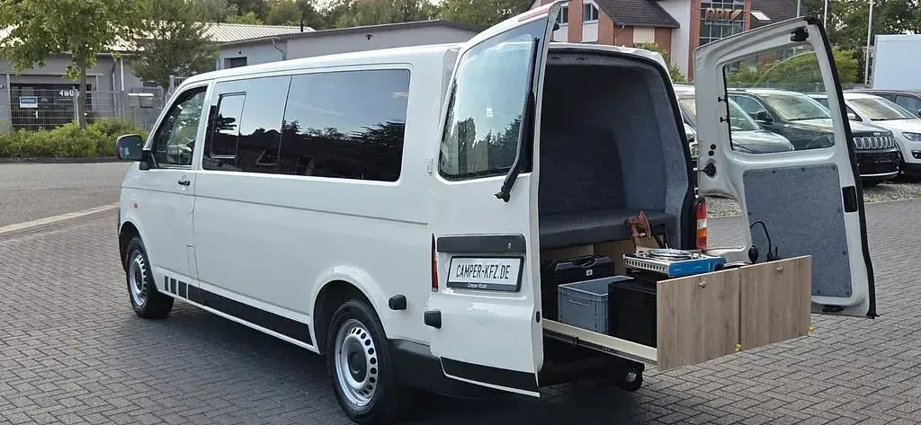 Gebraucht VW Multivan California 102 PS (75 kW) 2007 Grau Van / Kleinbus
