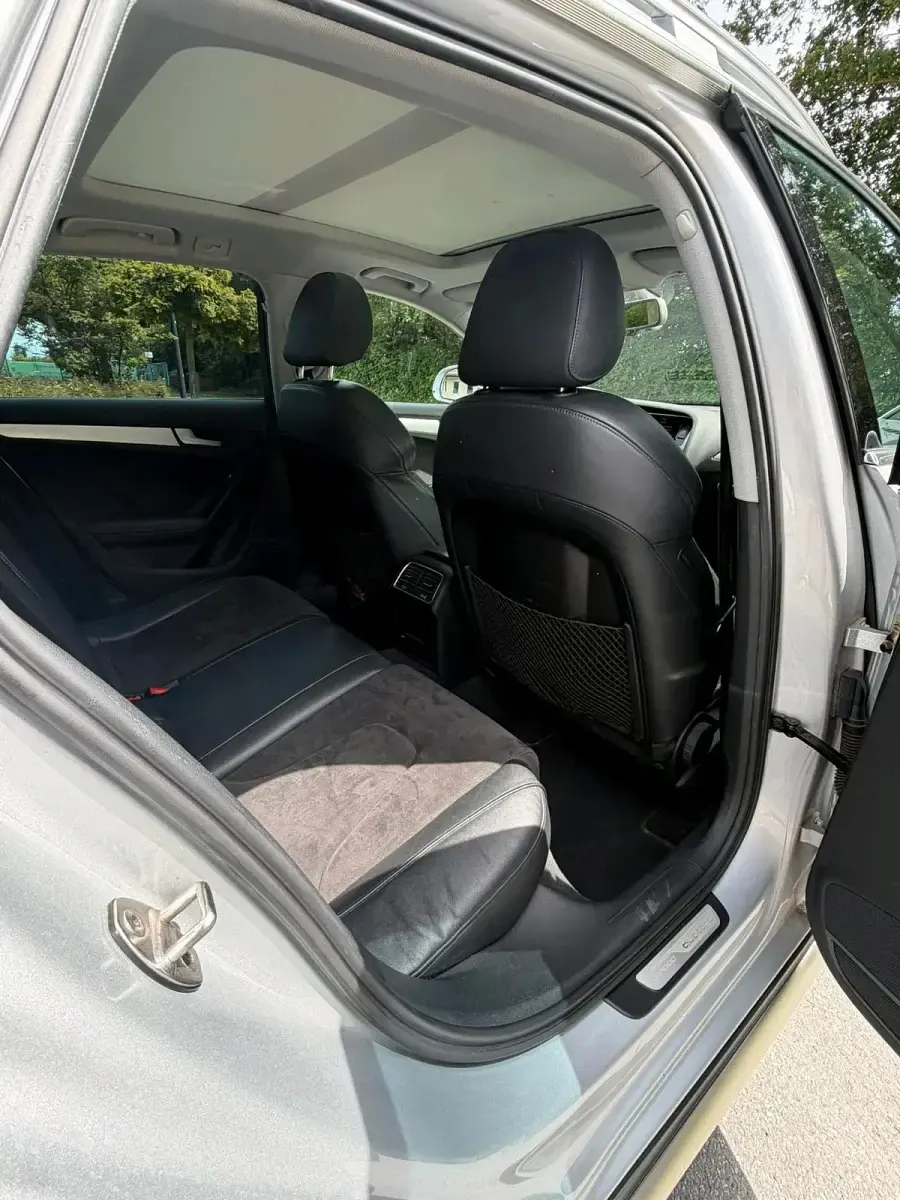 Gebraucht Audi A4 Allroad Comfort 177 PS (130 kW) 2012 Silber Kombi