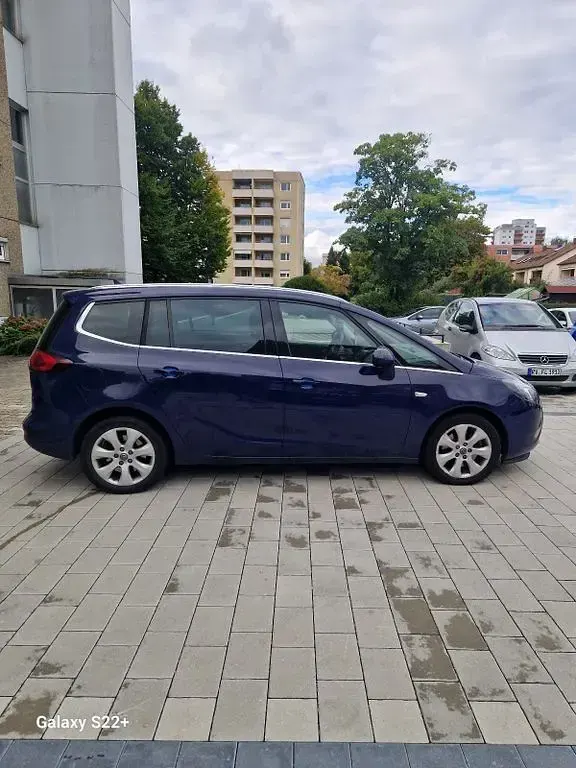 Gebraucht Opel Zafira Tourer Edition 165 PS (121 kW) 2014 Blau Van / Kleinbus