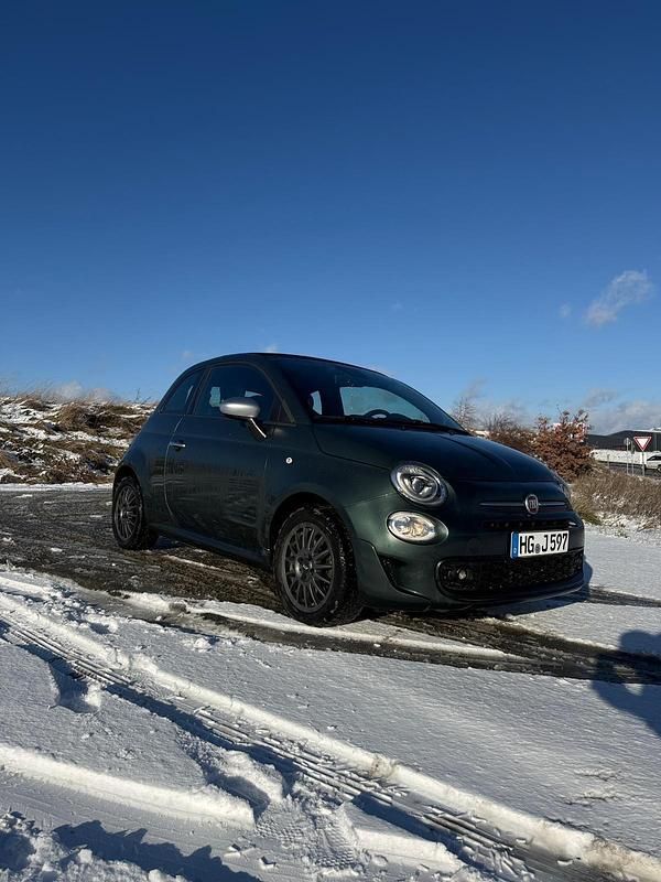 Grün Gebraucht 2021 Fiat 500C Rockstar Cabrio | 11.500 € (Fairer Preis) - Bild 1/4