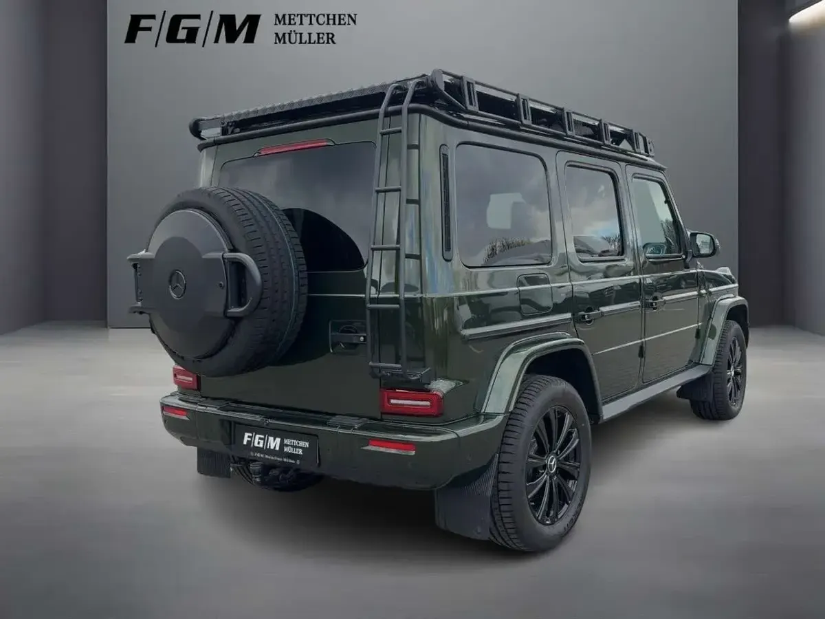 Gebraucht Mercedes G450 Night 367 PS (269 kW) 2026 Manufaktur oliv metallic SUV