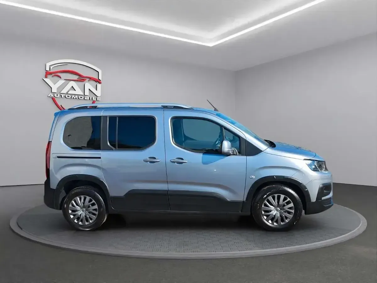 Gebraucht Peugeot Rifter 102 PS (75 kW) 2021 Grau Van / Kleinbus
