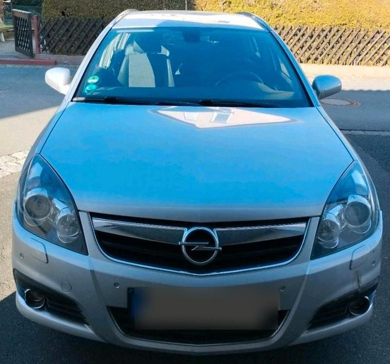 Gebraucht Opel Signum 150 PS (110 kW) 2006 Silber Kleinwagen