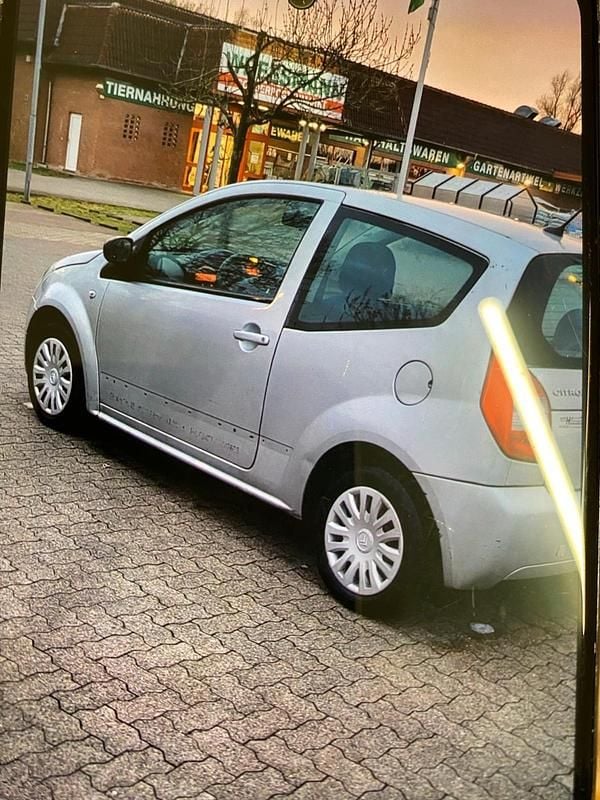 Gebraucht Citroën C2 60 PS (44 kW) 2005 Silber Kleinwagen
