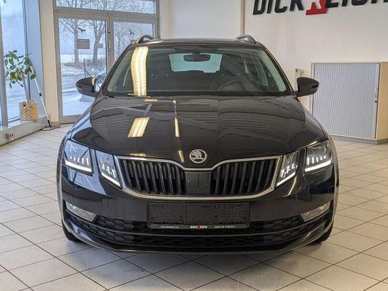 Gebraucht Skoda Octavia Soleil 150 PS (110 kW) 2020 Schwarz Kombi