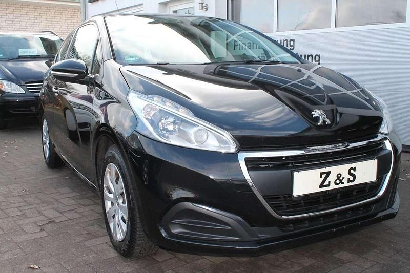 Schwarz Gebraucht 2016 Peugeot 208 Active Kleinwagen | 3.650 € (Guter Preis) - Bild 1/3