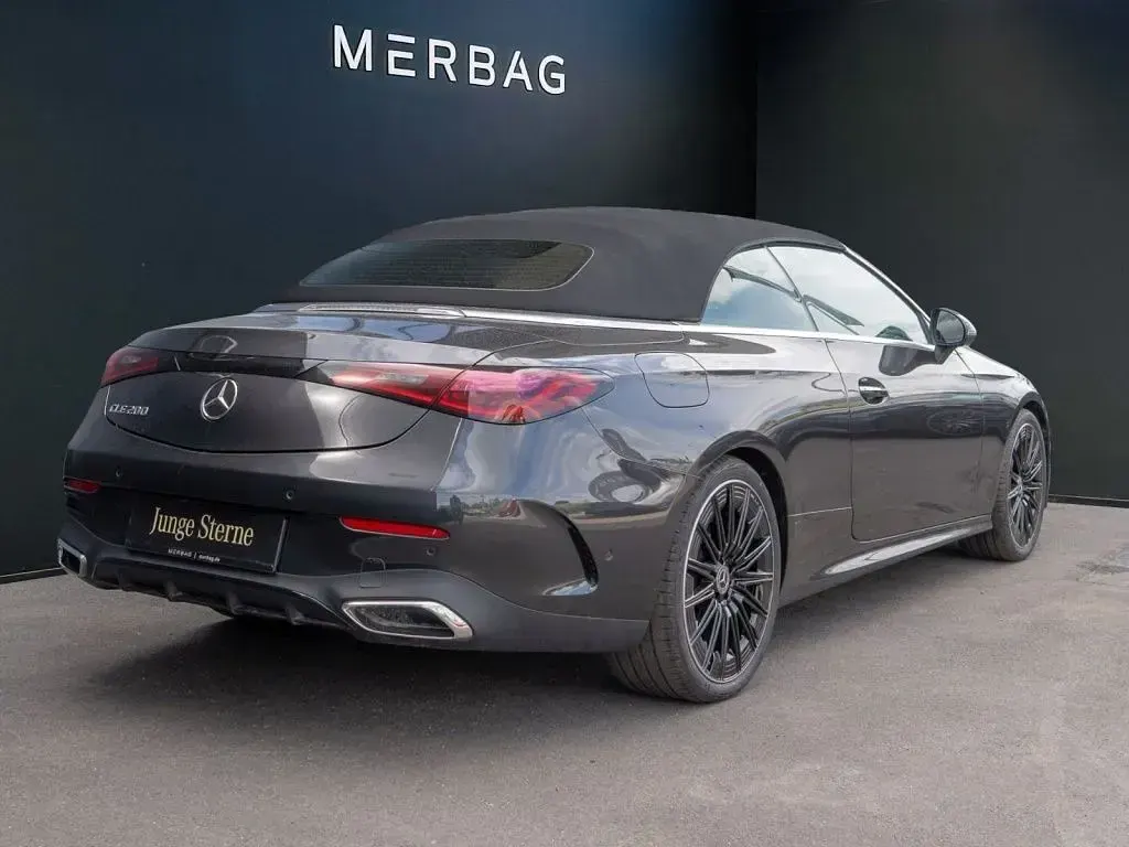 Gebraucht Mercedes CLE200 AMG 204 PS (150 kW) 2025 Graphitgrau metallic Cabrio