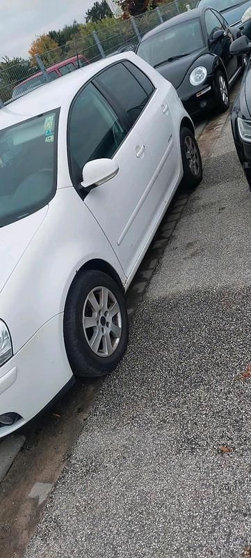 Gebraucht VW Golf V 105 PS (77 kW) 2008 Weiß Kombi