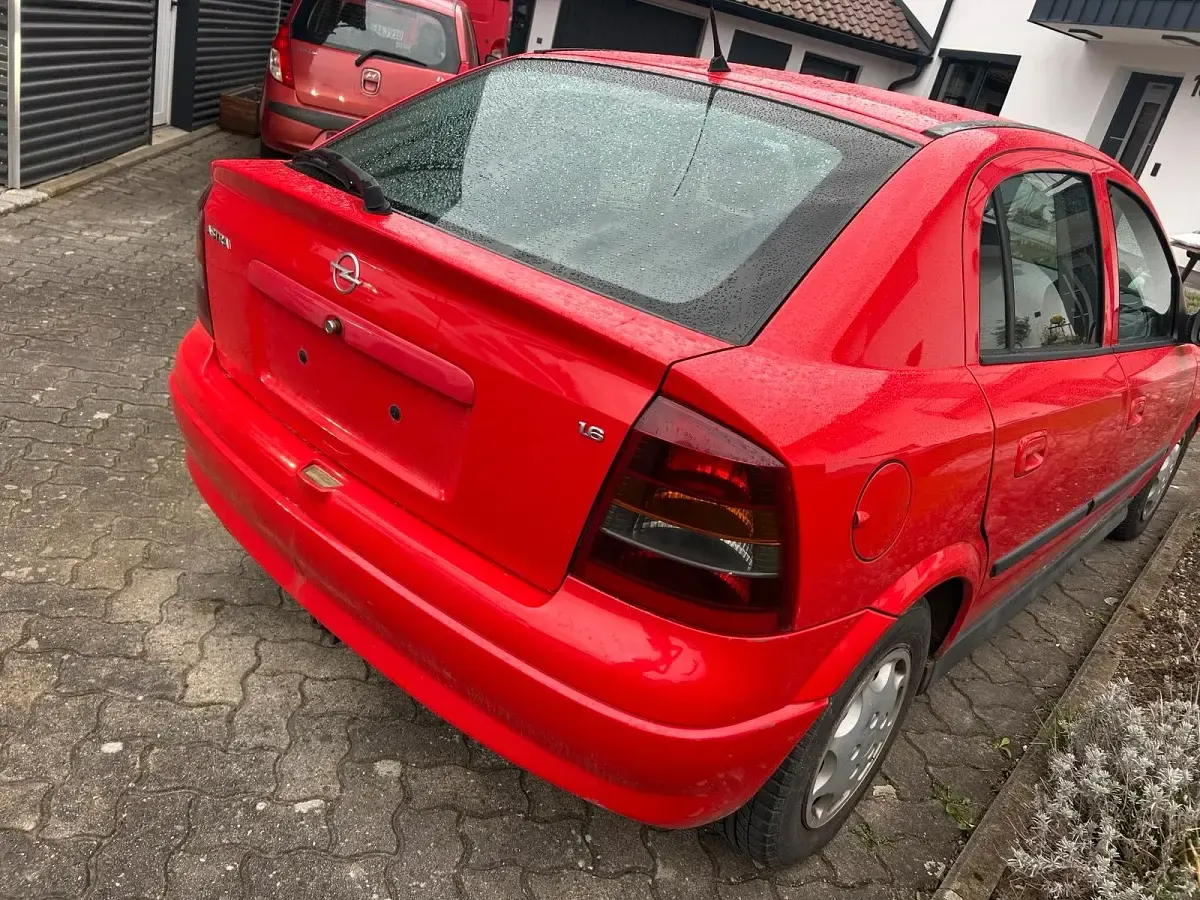 Gebraucht Opel Astra 101 PS (74 kW) 2002 Rot Coupé