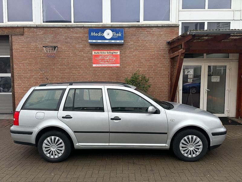 Gebraucht VW Golf IV 102 PS (75 kW) 2003 Silber Kombi