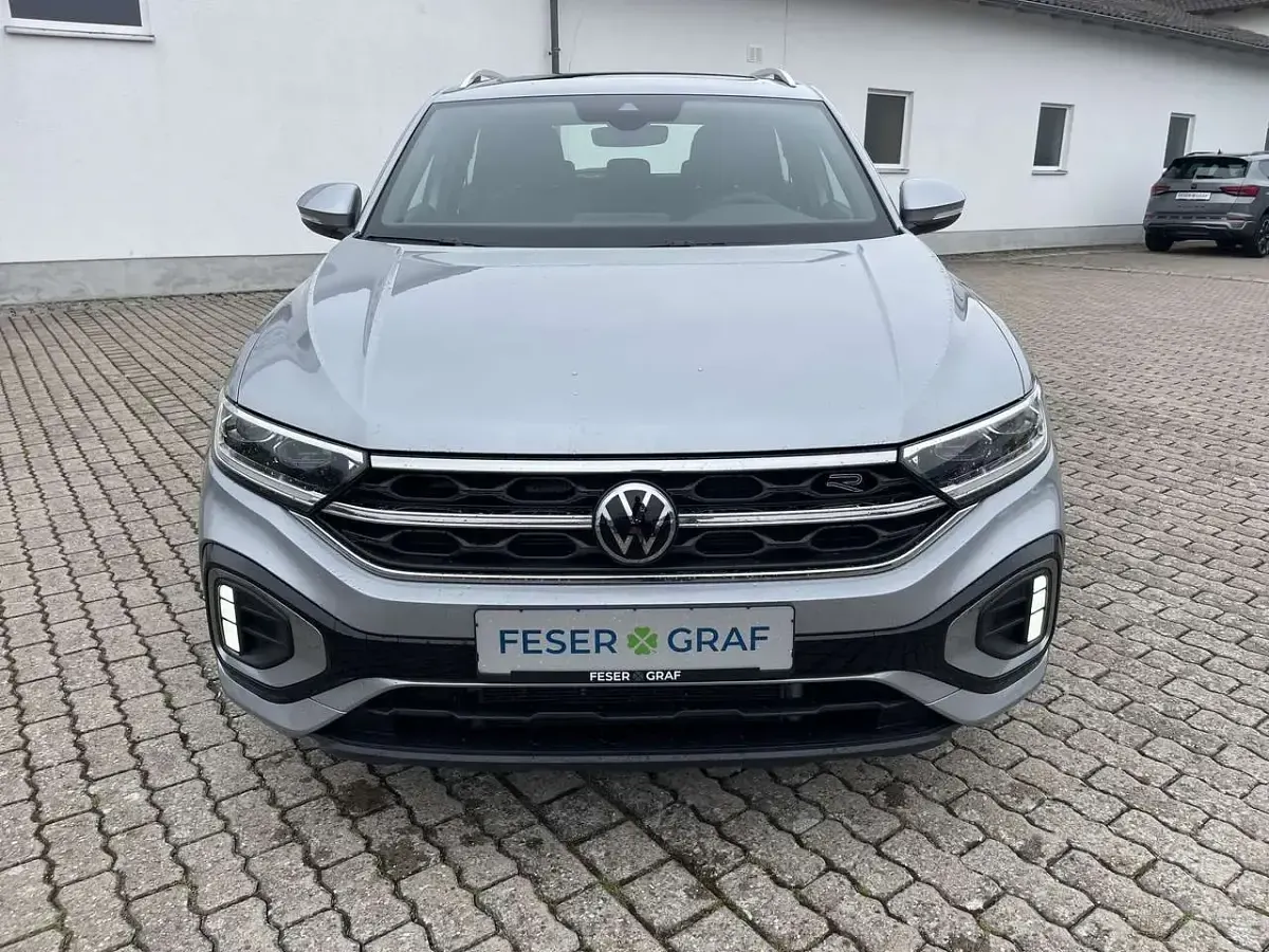 Gebraucht VW T-Roc R-line 150 PS (110 kW) 2022 Pyrit silber metallic SUV