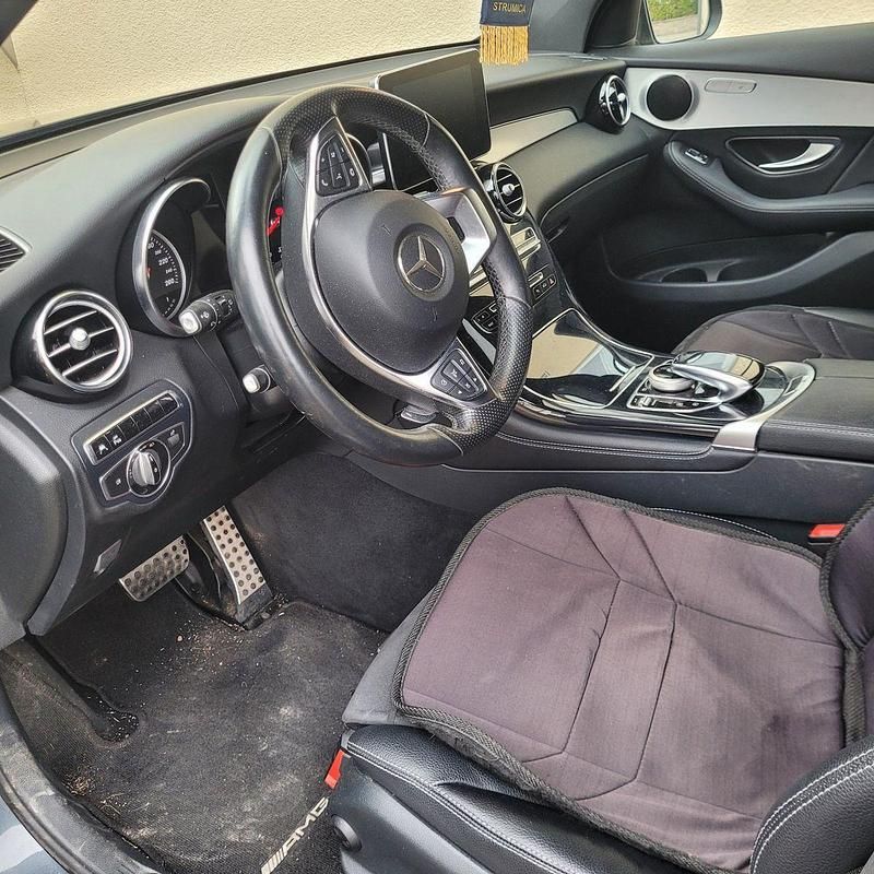 Gebraucht Mercedes GLC250 AMG 204 PS (150 kW) 2016 Grau SUV