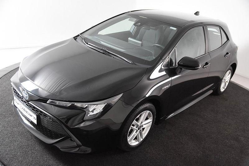 Gebraucht Toyota Corolla 98 PS (72 kW) 2021 Schwarz Limousine