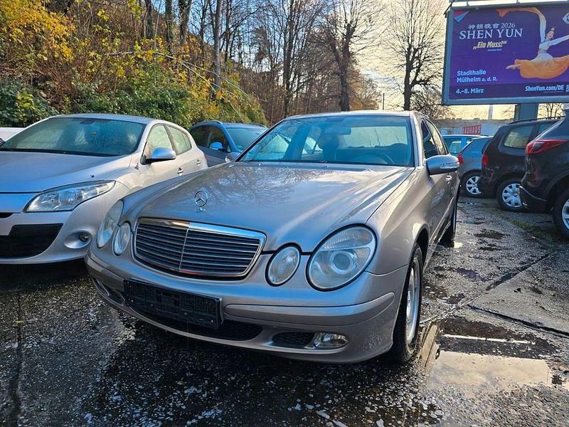 Gebraucht Mercedes E200 163 PS (119 kW) 2004 Beige Limousine