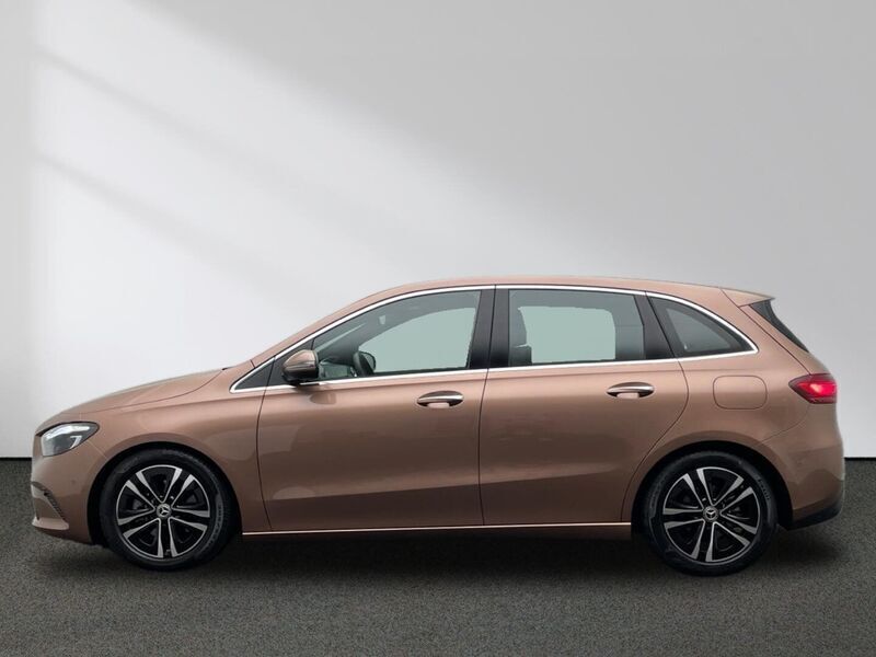 Gebraucht Mercedes B180 Progressive 136 PS (100 kW) 2023 Andere farbe Kleinwagen