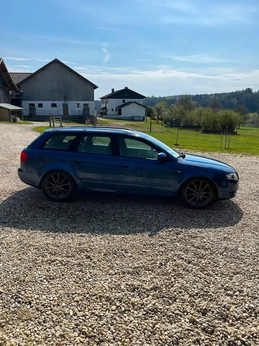 Gebraucht Audi A4 116 PS (85 kW) 2007 Blau Kombi