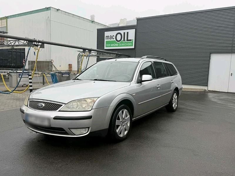 Silber Gebraucht 2005 Ford Mondeo Kombi | 1.450 € (Etwas zu teuer) - Bild 1/4