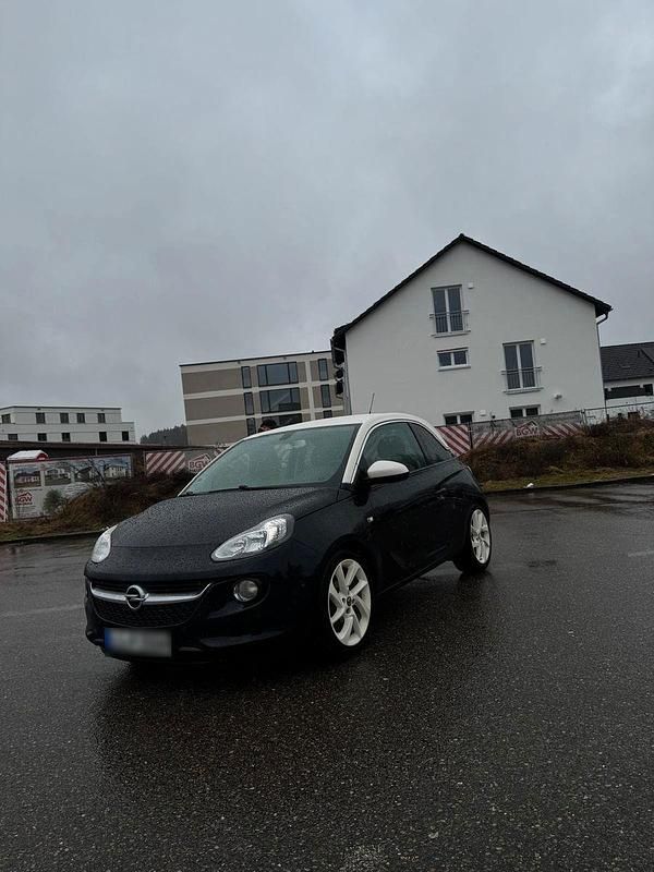 Usata Opel Adam 101 CV (74 kW) 2014 Nero Utilitaria