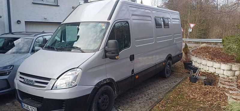 Gebraucht Iveco Daily 136 PS (100 kW) 2008 Grau Van