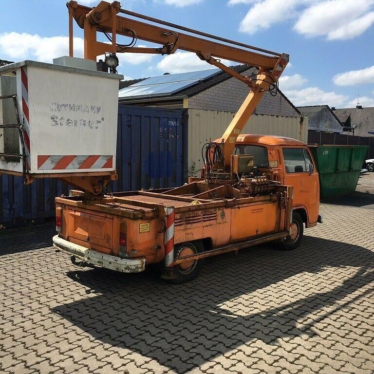 Gebraucht VW T2 50 PS (36 kW) 1976 Orange Van