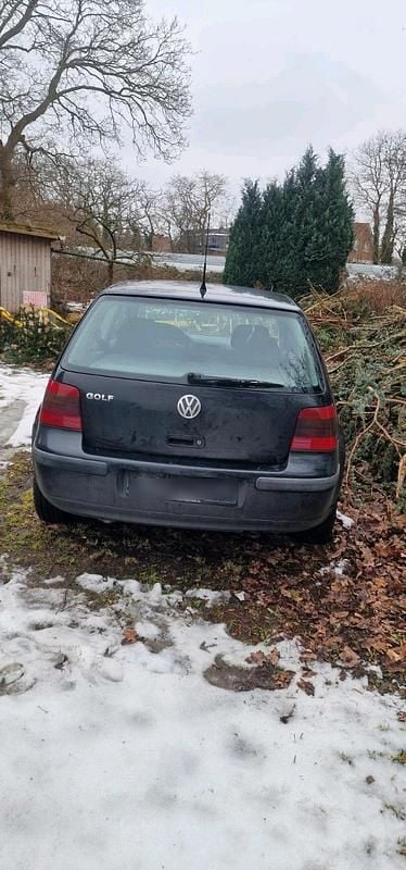 Gebraucht VW Golf IV 75 PS (55 kW) 2002 Schwarz Kleinwagen