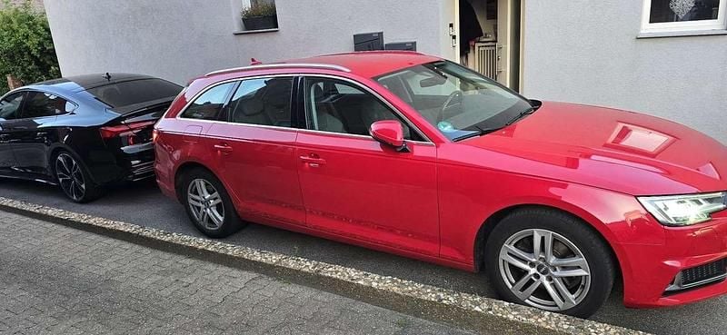Gebraucht Audi A4 190 PS (139 kW) 2019 Rot Kombi