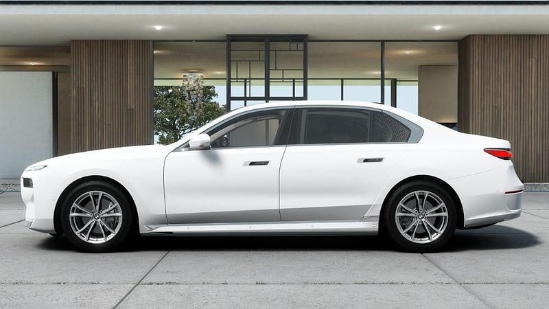 Neu BMW i7 334 kW (455 PS) 2026 Alpinweiß uni Limousine