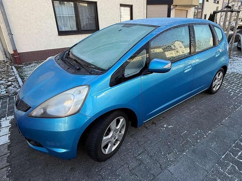 Blau Gebraucht 2010 Honda Jazz Kleinwagen | 3.000 € (Fairer Preis) - Bild 1/4