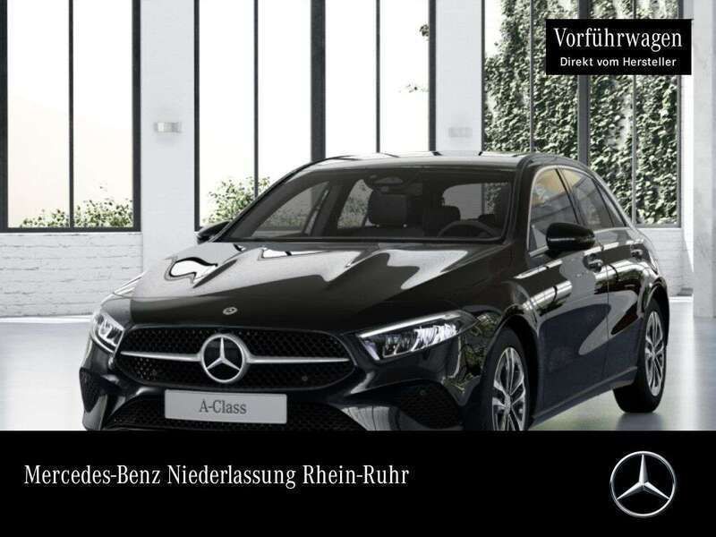 Schwarz Gebraucht 2025 Mercedes A180 Progressive Limousine | 37.990 € - Bild 1/4