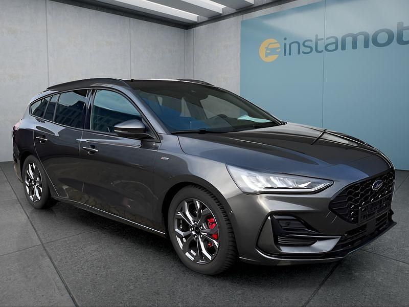 Gebraucht Ford Focus 116 PS (85 kW) 2025 Grau Kombi