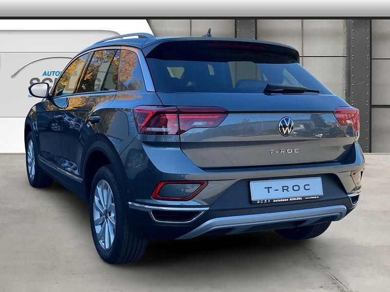 Gebraucht VW T-Roc Style 116 PS (85 kW) 2025 Grau SUV