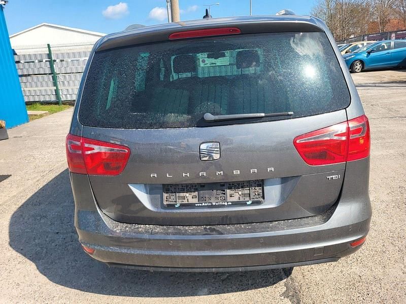 Gebraucht Seat Alhambra Style 177 PS (130 kW) 2015 Grau Van / Kleinbus