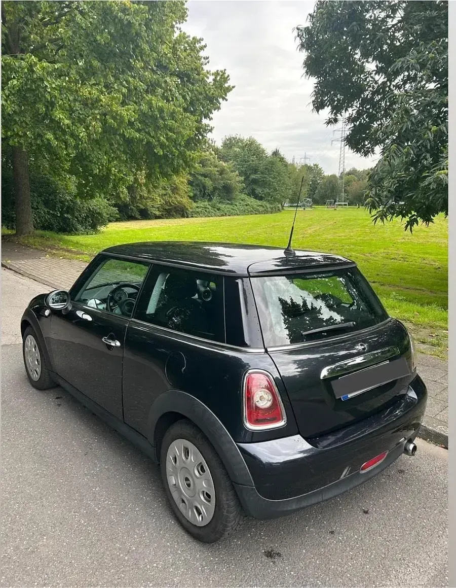 Gebraucht Mini ONE 95 PS (69 kW) 2008 Schwarz Kleinwagen