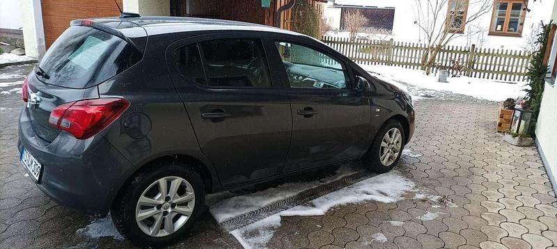 Gebraucht Opel Corsa drive 101 PS (74 kW) 2016 Grau Limousine