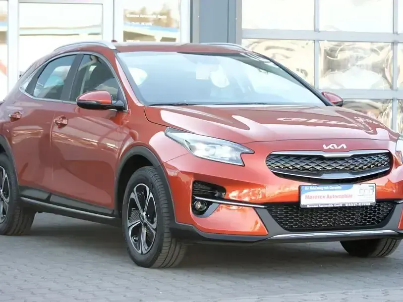 Gebraucht Kia XCeed Vision 141 PS (103 kW) 2022 Orange SUV