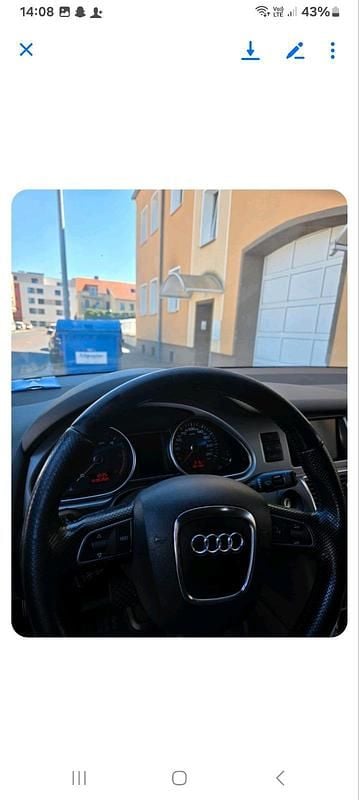 Grau Gebraucht 2009 Audi Q7 SUV | 11.999 € (Etwas zu teuer) - Bild 1/4