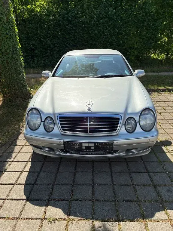Gebraucht Mercedes CLK200 Avantgarde 163 PS (119 kW) 2000 Silber Coupé