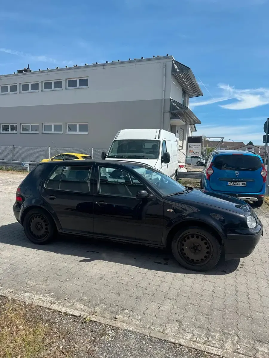 Gebraucht VW Golf IV 101 PS (74 kW) 2000 Schwarz Limousine