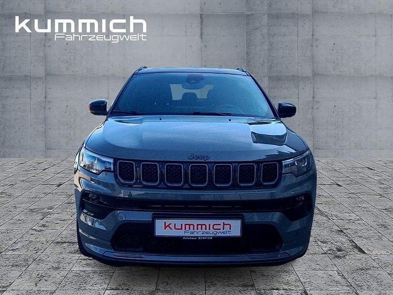 Gebraucht Jeep Compass 150 PS (110 kW) 2021 Grau SUV