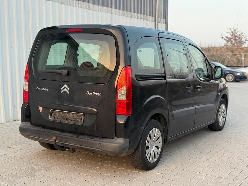 Gebraucht Citroën Berlingo 92 PS (67 kW) 2011 Schwarz Van / Kleinbus