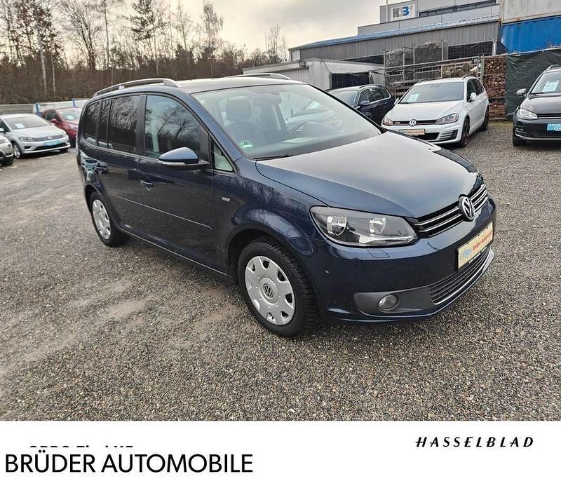 Gebraucht VW Touran Life 140 PS (102 kW) 2014 Blau Van / Kleinbus