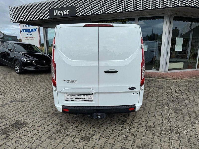 Gebraucht Ford Transit Custom Trend 131 PS (96 kW) 2021 Weiß weiß Van / Kleinbus